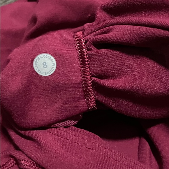 EUC Lululemon Align Tank Top. Color Magenta Smoke. Size 8 - Picture 4 of 5